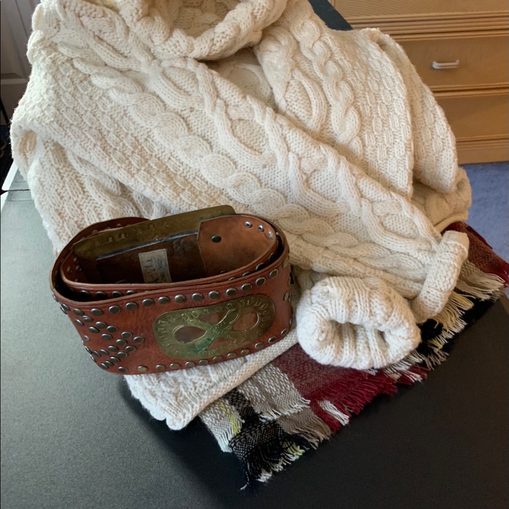 Loft sweater - Picture 2 of 5